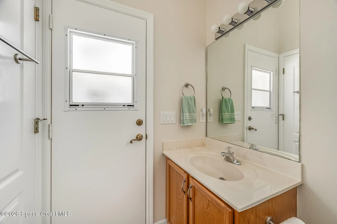 Photo of 230 Ridgemont Circle SE