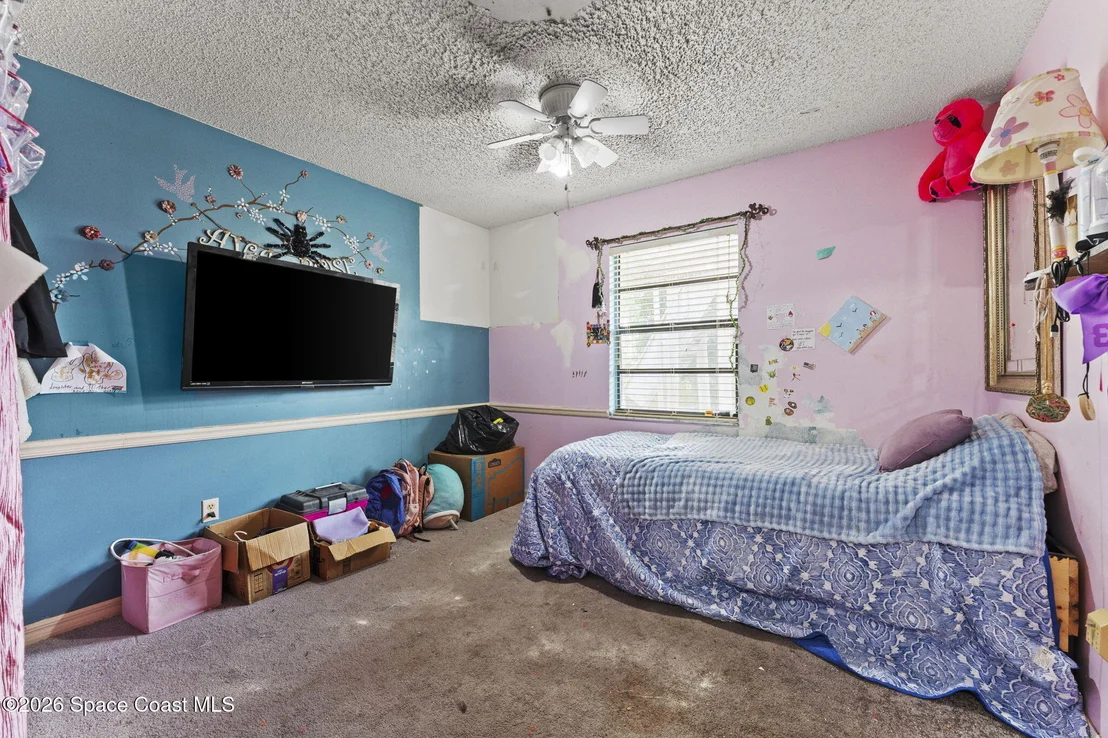 Photo of 988 Pineland Drive
