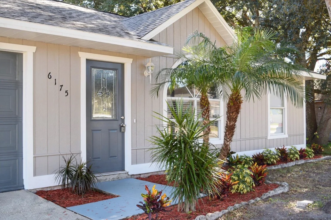 Photo of 6175 Degan Road