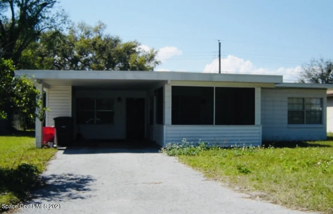 Photo of 708 Walker Road