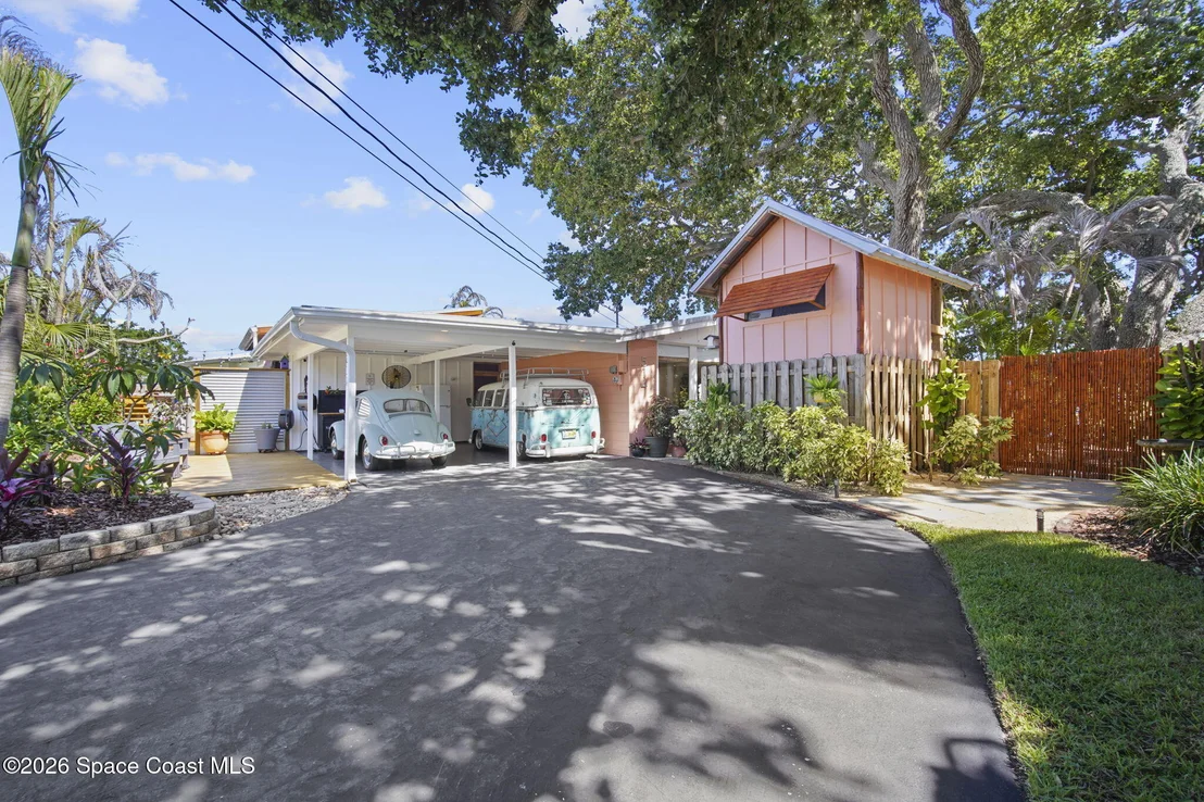 Photo of 514 Cocoa Isles Boulevard