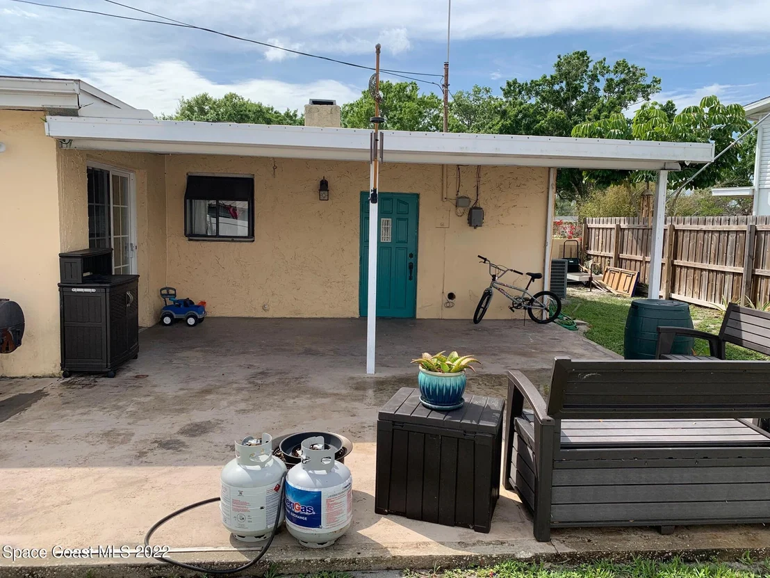 Photo of 1802 Dodge Circle N