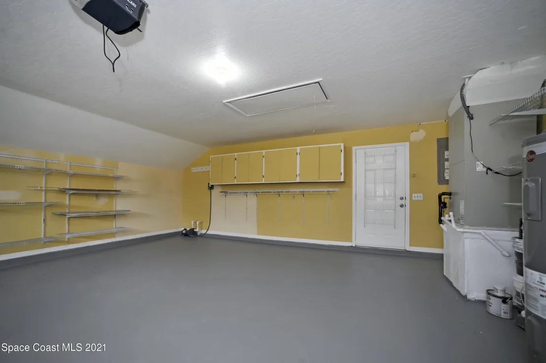 Photo of 986 Whisperpine Drive