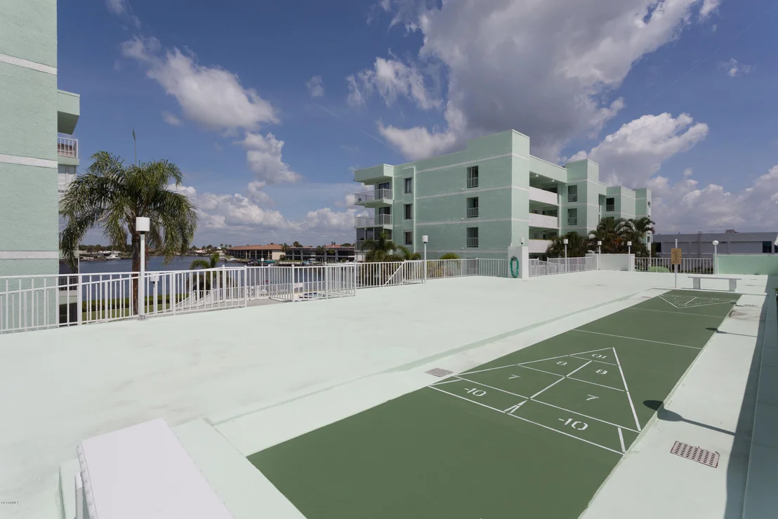 Photo of Unit 2405 at 1750 Commodore Boulevard