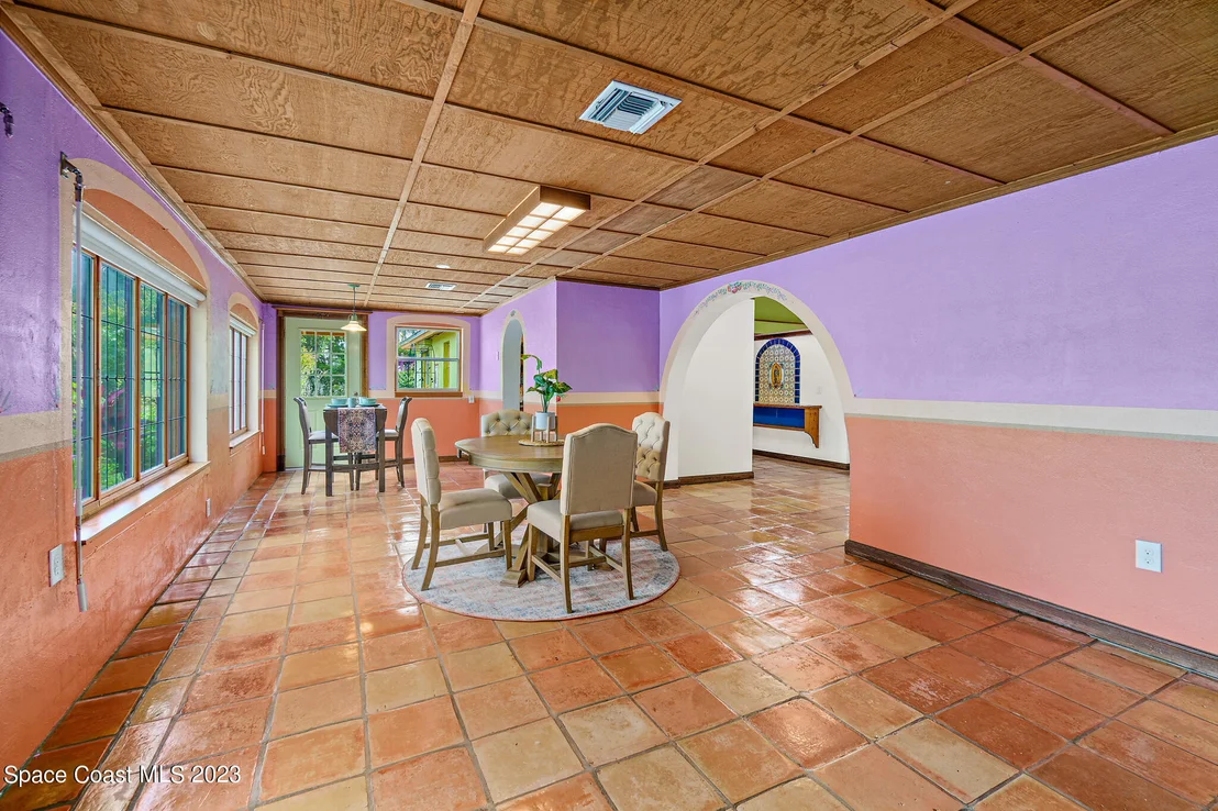 Photo of 360 Rest Haven Road