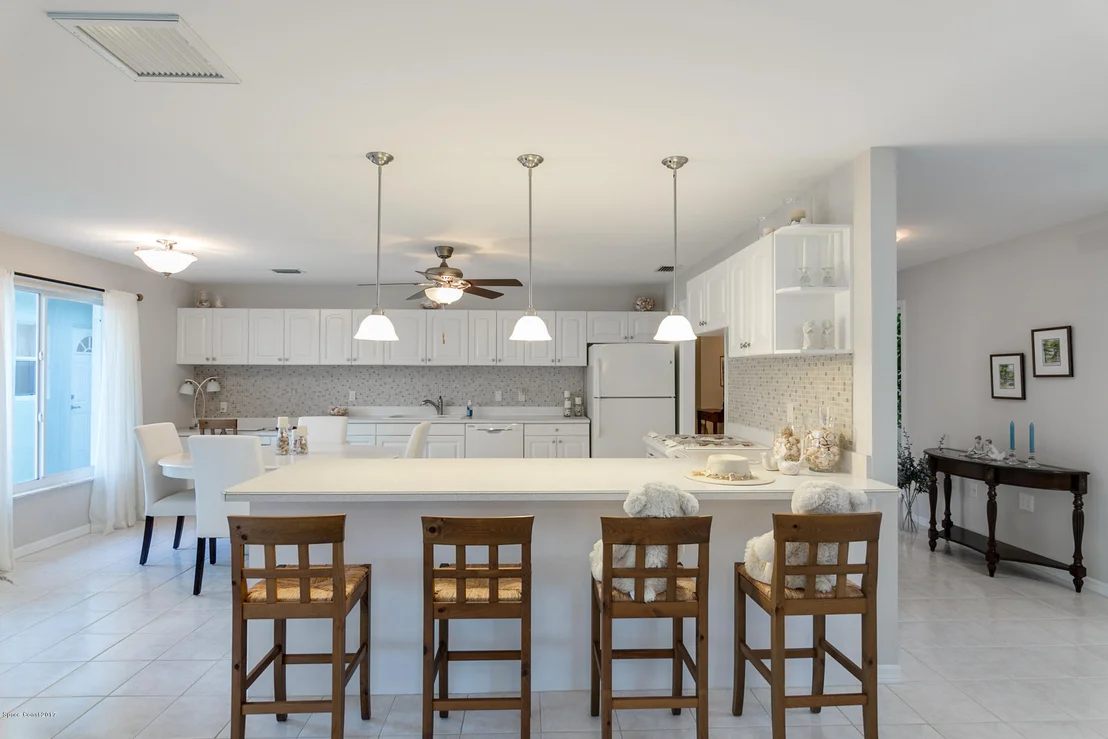Photo of 353 Amberjack Place