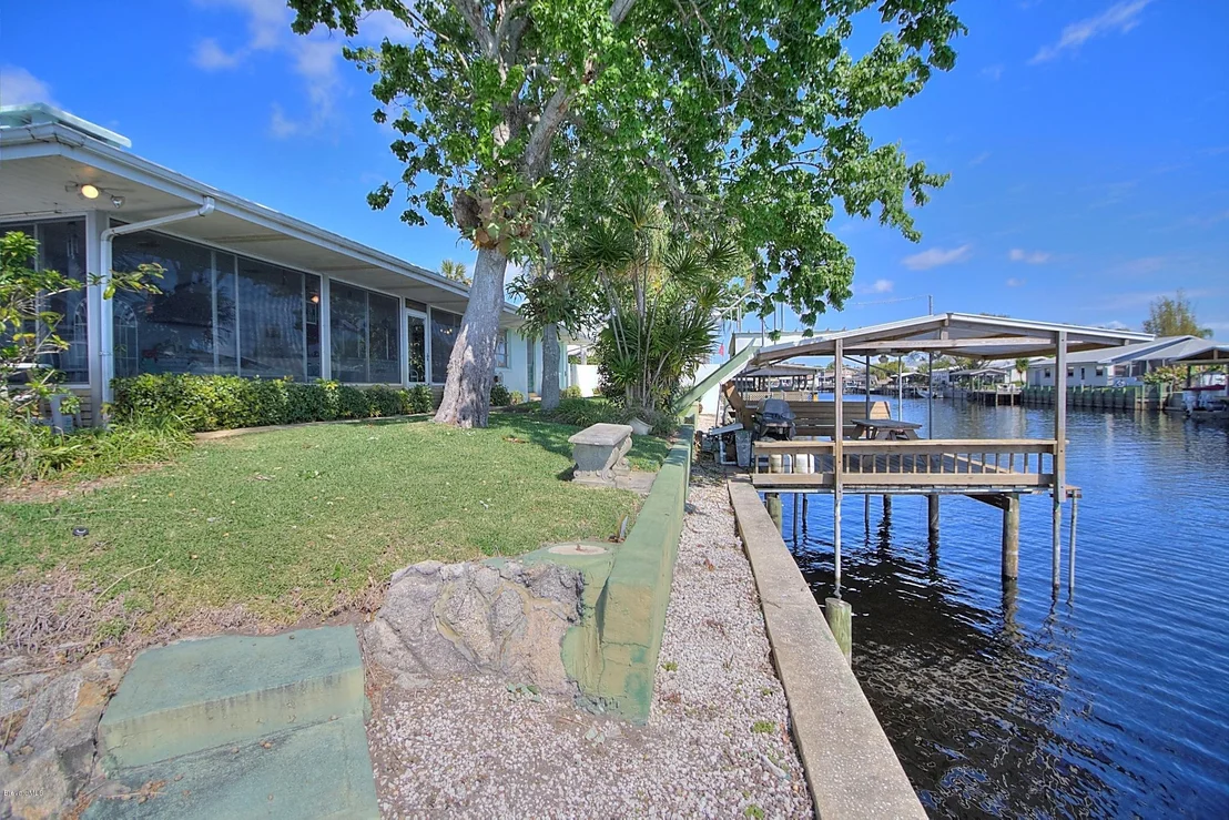 Photo of 846 Egret Road