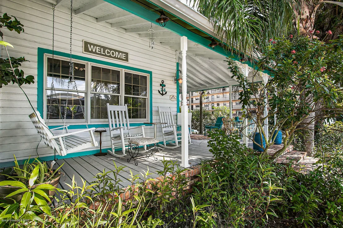 Photo of 14 Barton Avenue