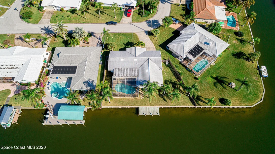 Photo of 452 Dorset Drive