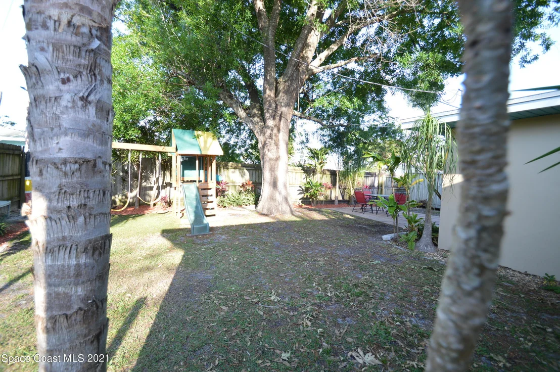 Photo of 758 Mohawk Avenue