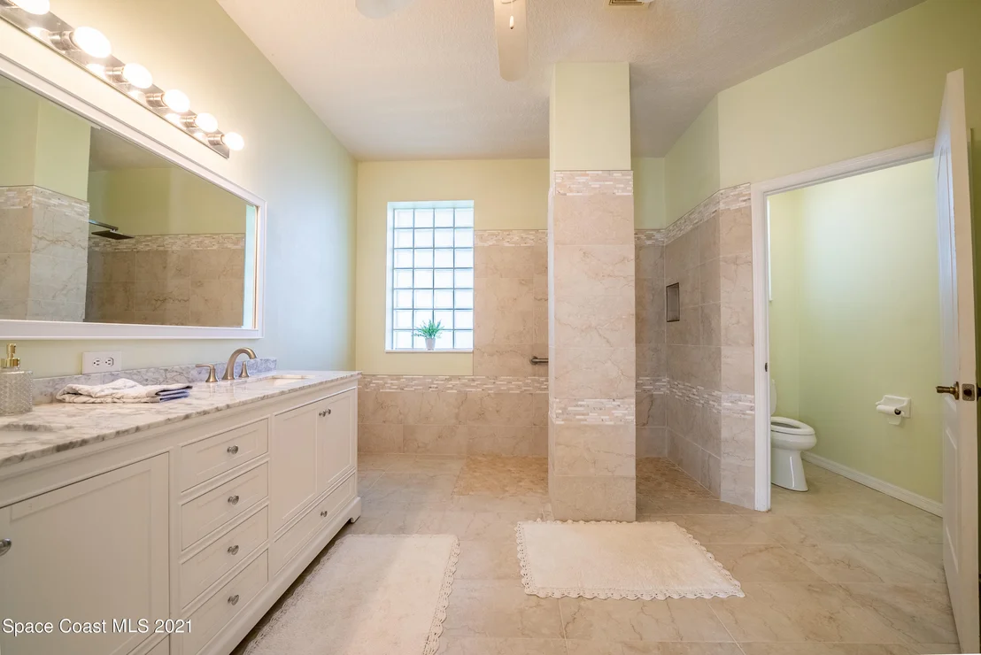 Photo of 744 Autumn Glen Drive