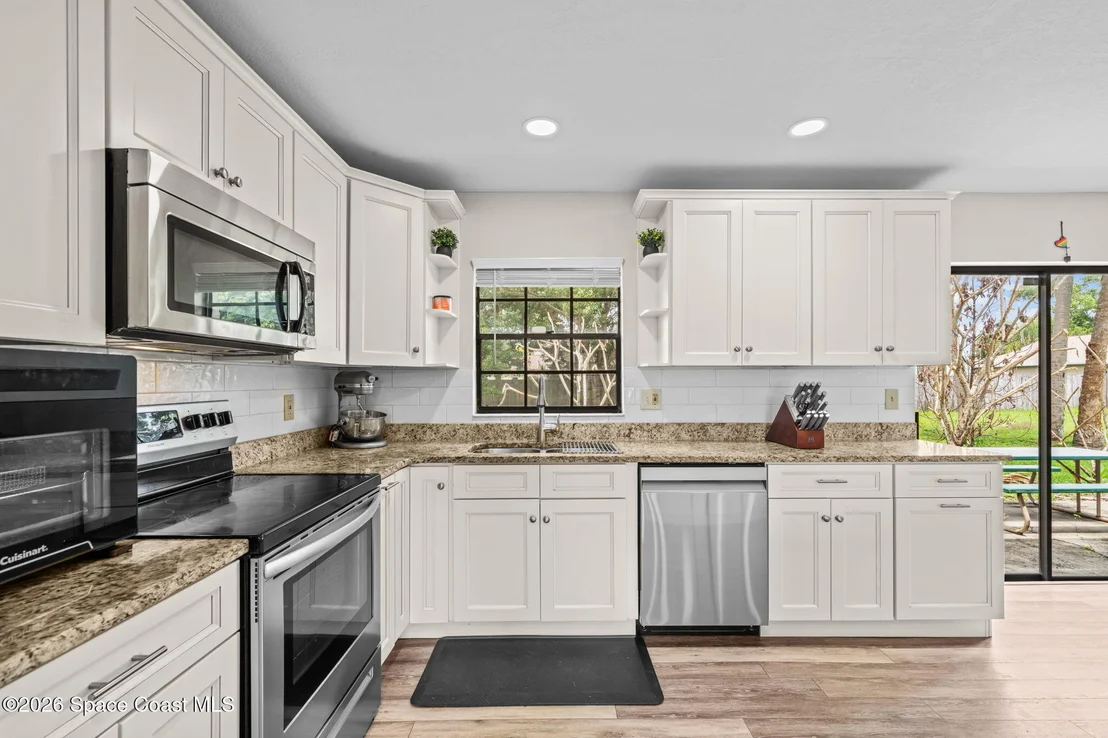 Photo of 7230 Barbara Road