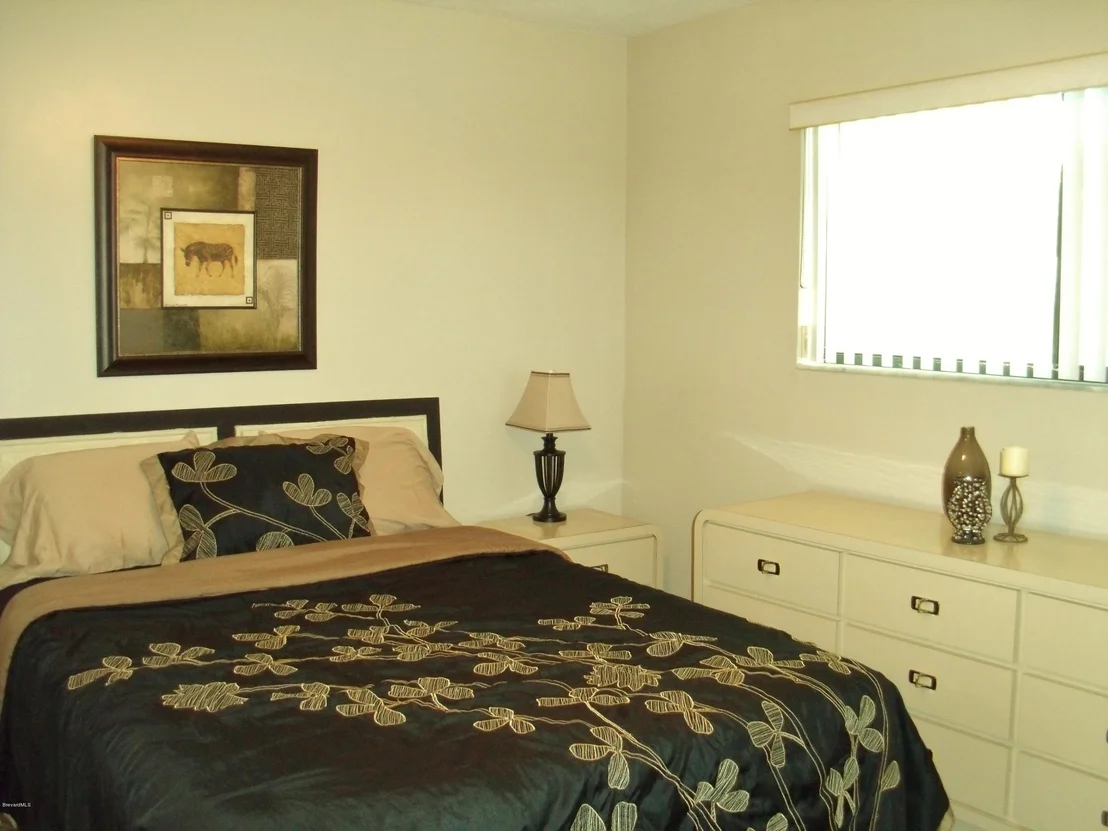 Photo of Unit 2101 at 1750 Commodore Boulevard