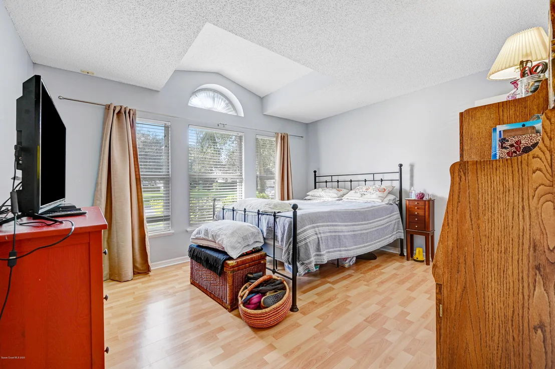 Photo of 255 Mcclain Drive