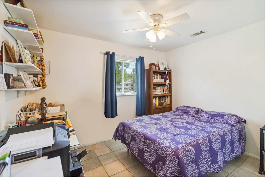 Photo of 2591 King Richard Road