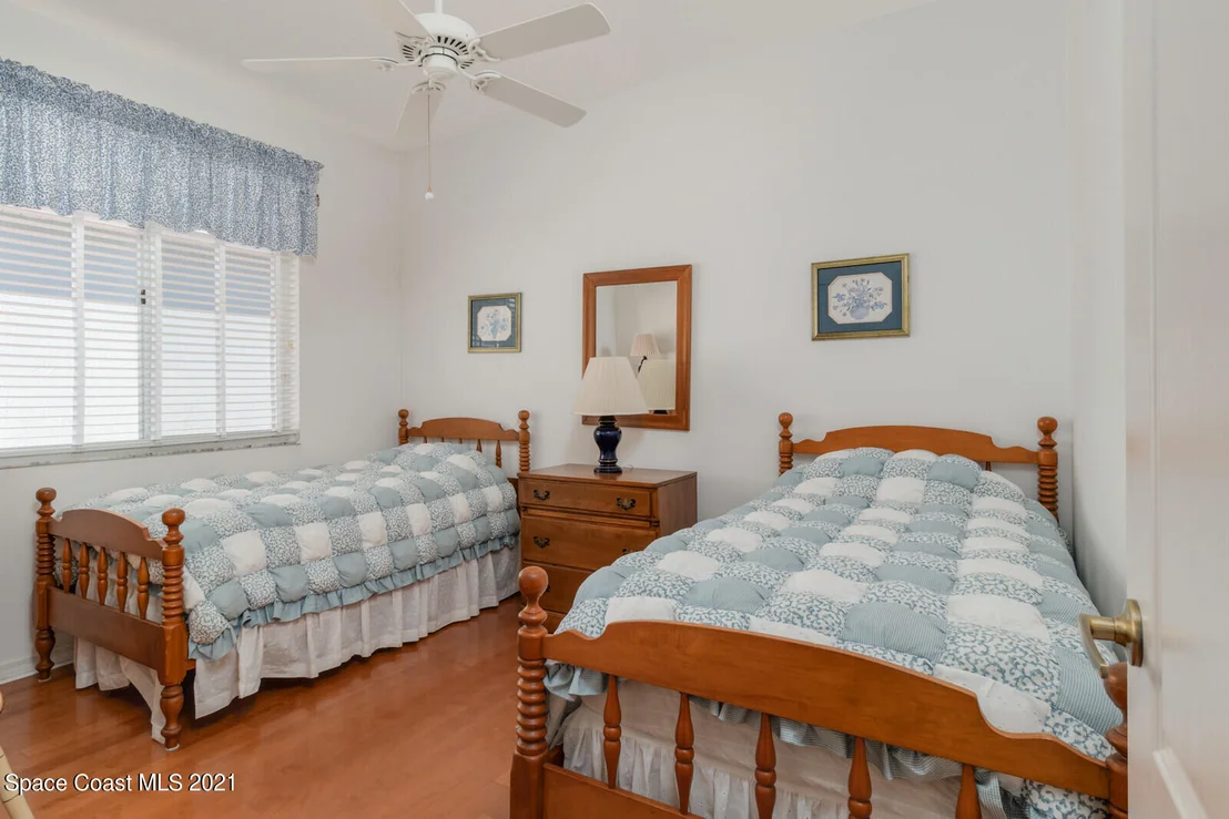 Photo of 332 Seafarer Circle