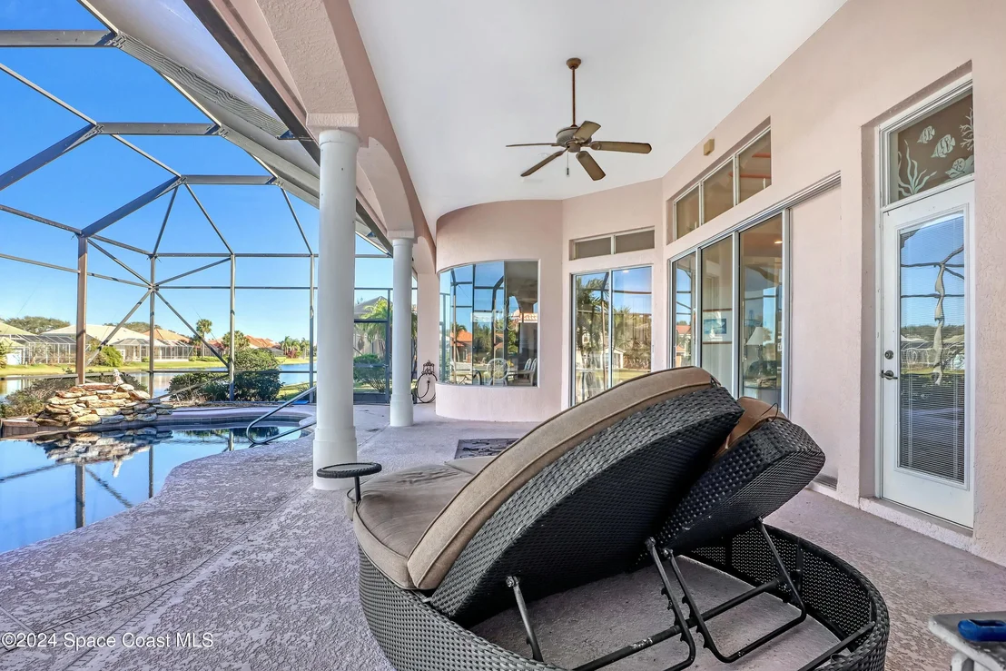 Photo of 402 Flanders Drive
