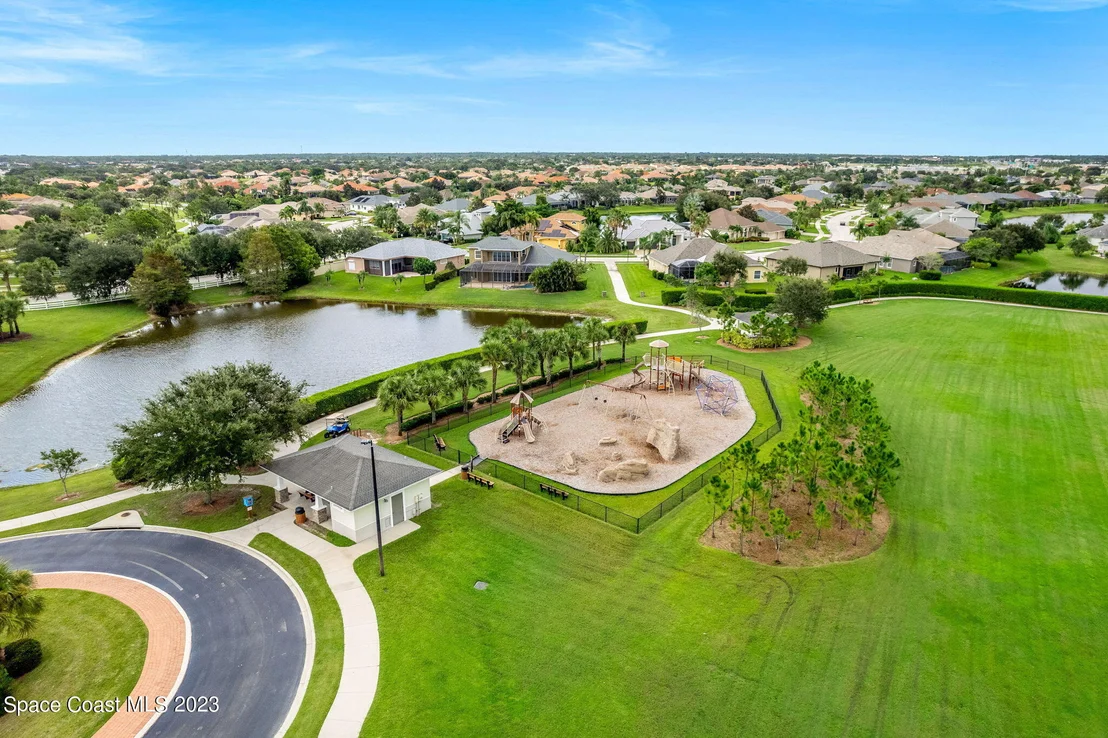 Photo of 5916 Indigo Crossing Drive