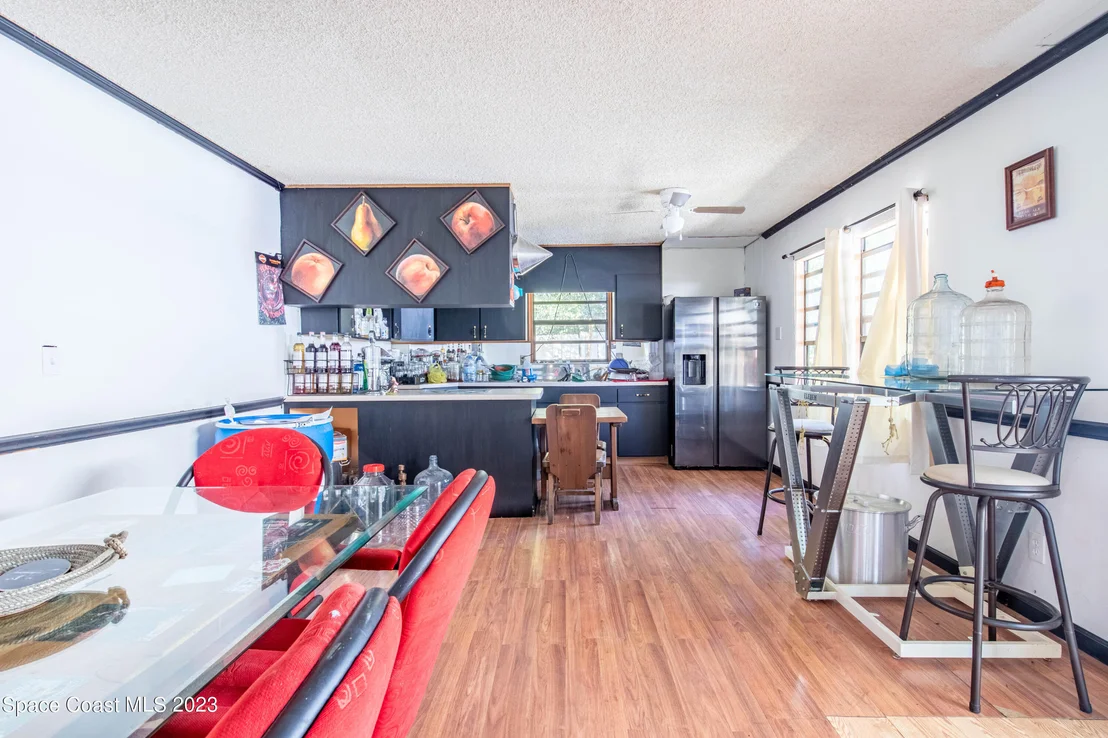 Photo of 4044 Palm Avenue