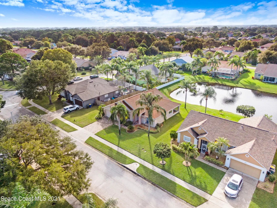Photo of 1003 Pelican Lane