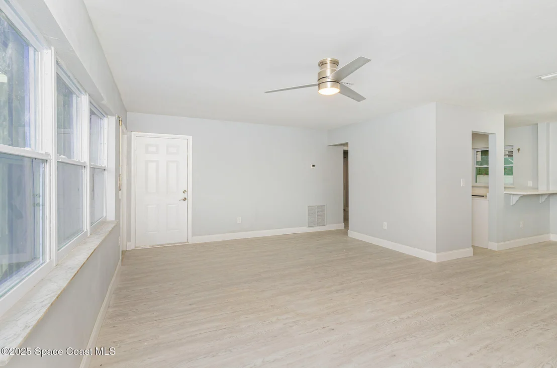 Photo of 750 Burman Lane NE