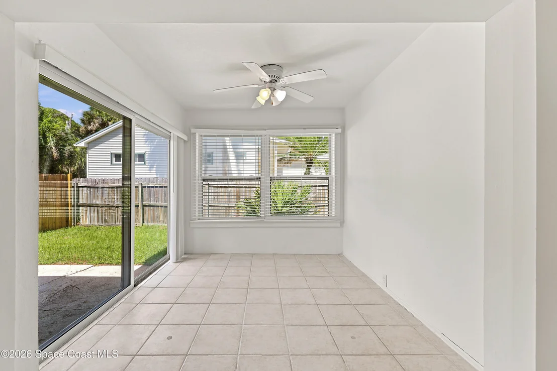 Photo of 215 Pelican Drive