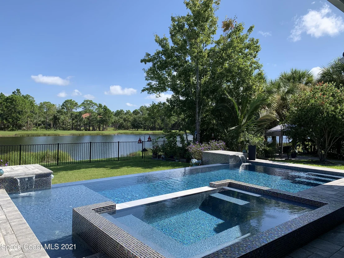 Photo of 2420 Pimlico Lane