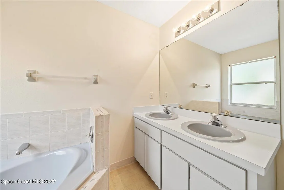 Photo of 6248 Bamboo Avenue