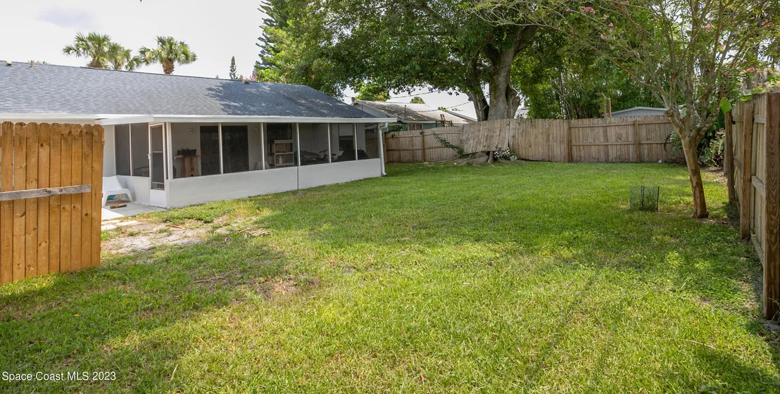 Photo of 1679 Palm Ridge Road