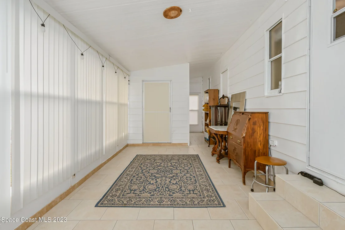 Photo of 1960 Mango Street NE