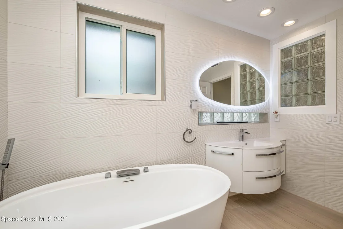 Photo of 2568 Ventura Circle