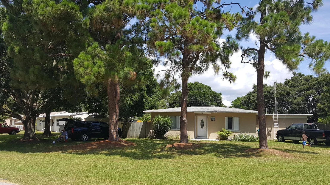 Photo of 702 Bonnie Circle