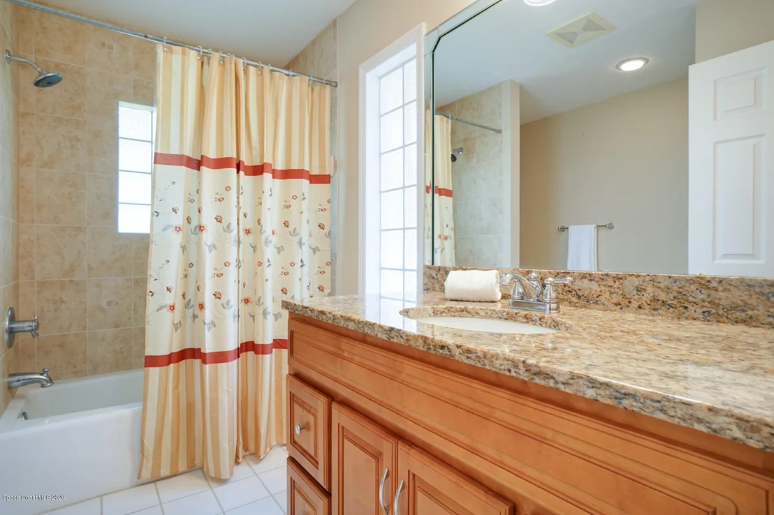 Photo of 2125 Linrose Lane