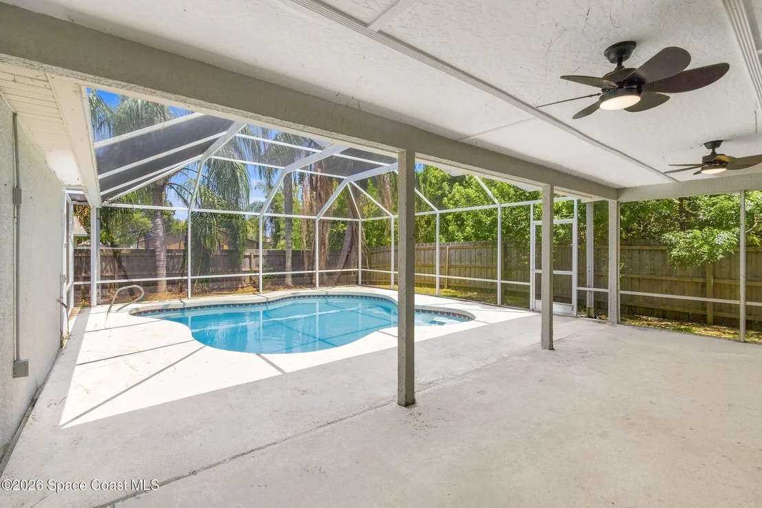 Photo of 1638 Rustic Way