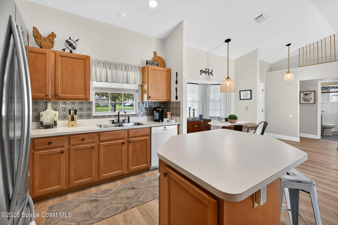 Photo of 763 Adolph Lane