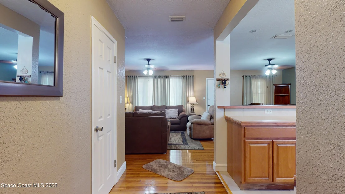 Photo of 1326 Sun Circle E