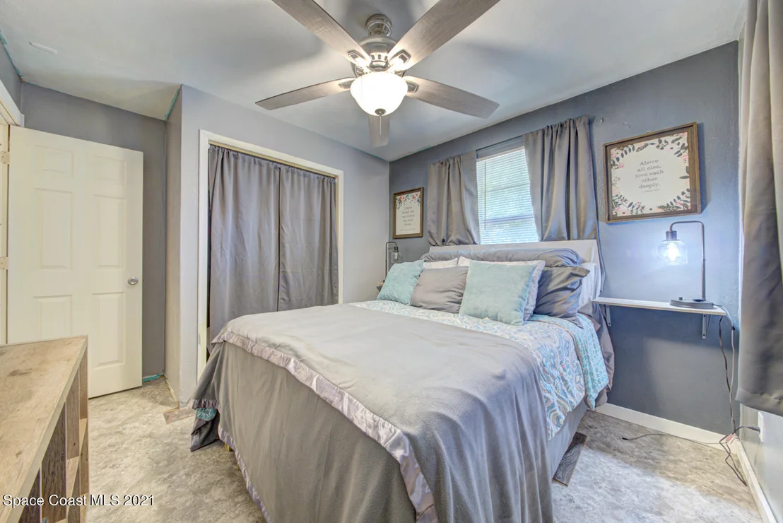 Photo of 1213 Vassar Lane