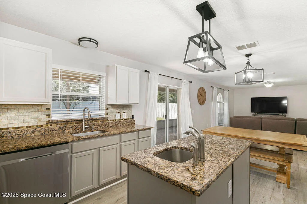 Photo of 571 Tortuga Way
