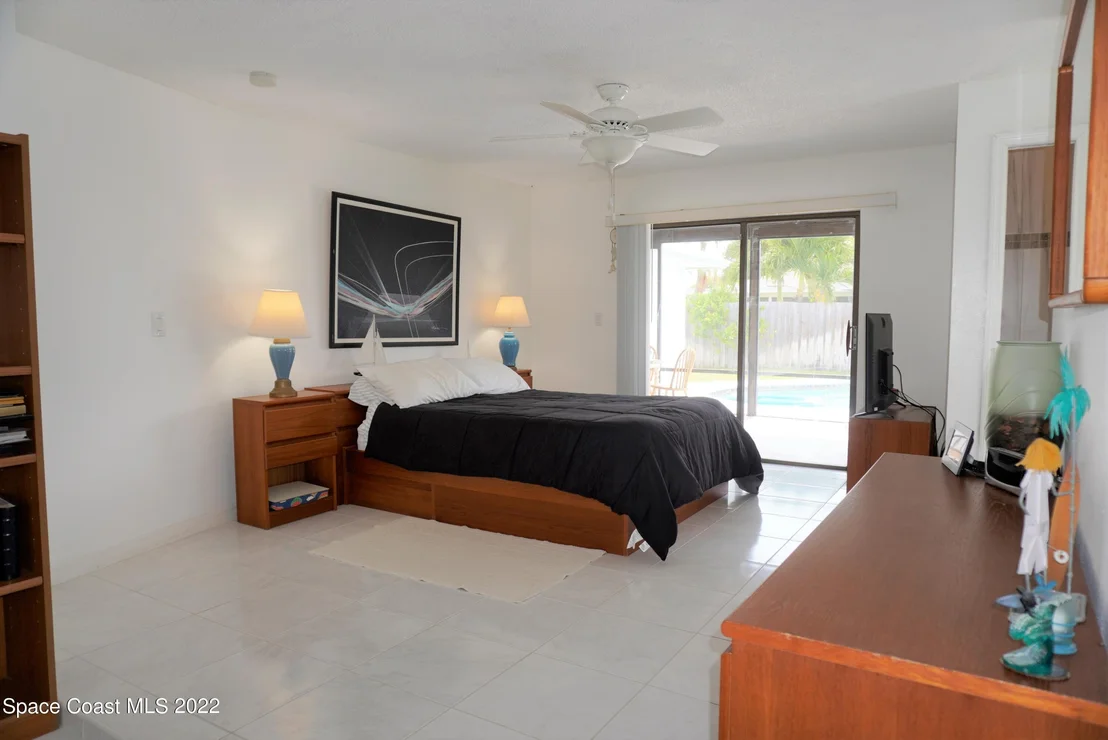 Photo of 710 Hibiscus Drive