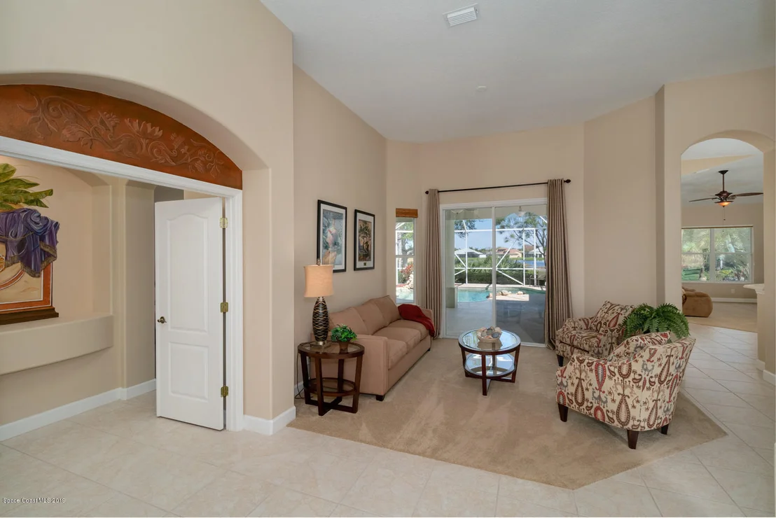 Photo of 1558 Auburn Lakes Drive