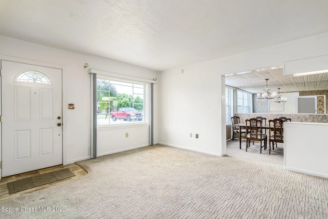 Photo of 829 Thomas Barbour Drive
