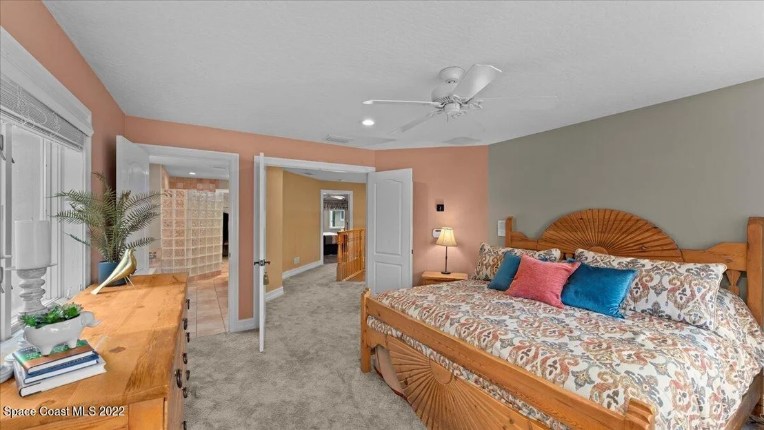 Photo of 873 Oak Park Drive