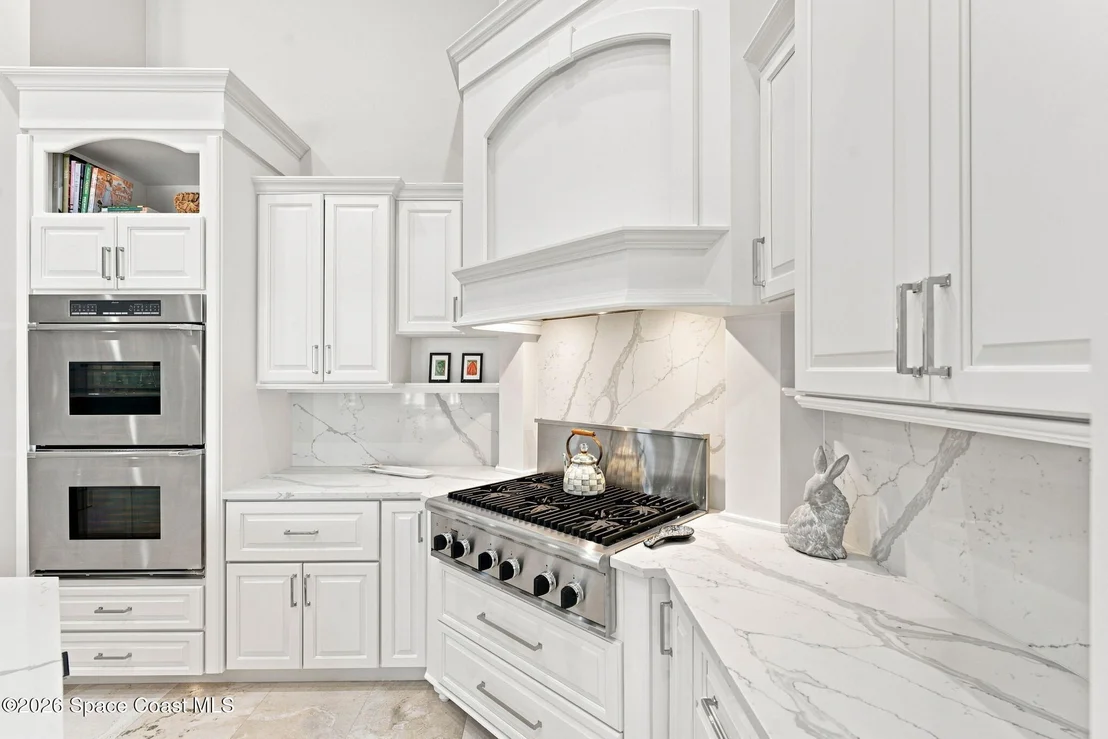 Photo of 200 Riverside Drive