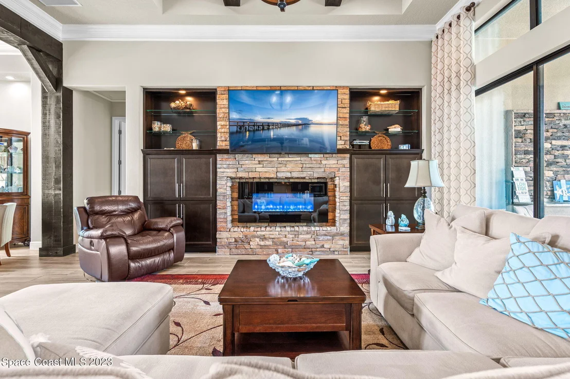 Photo of 5530 Calder Drive