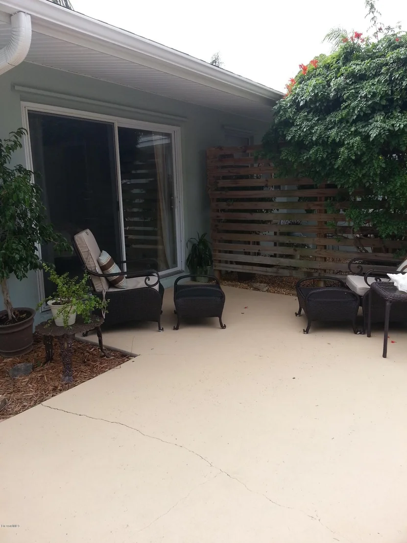 Photo of 667 Everglade Drive