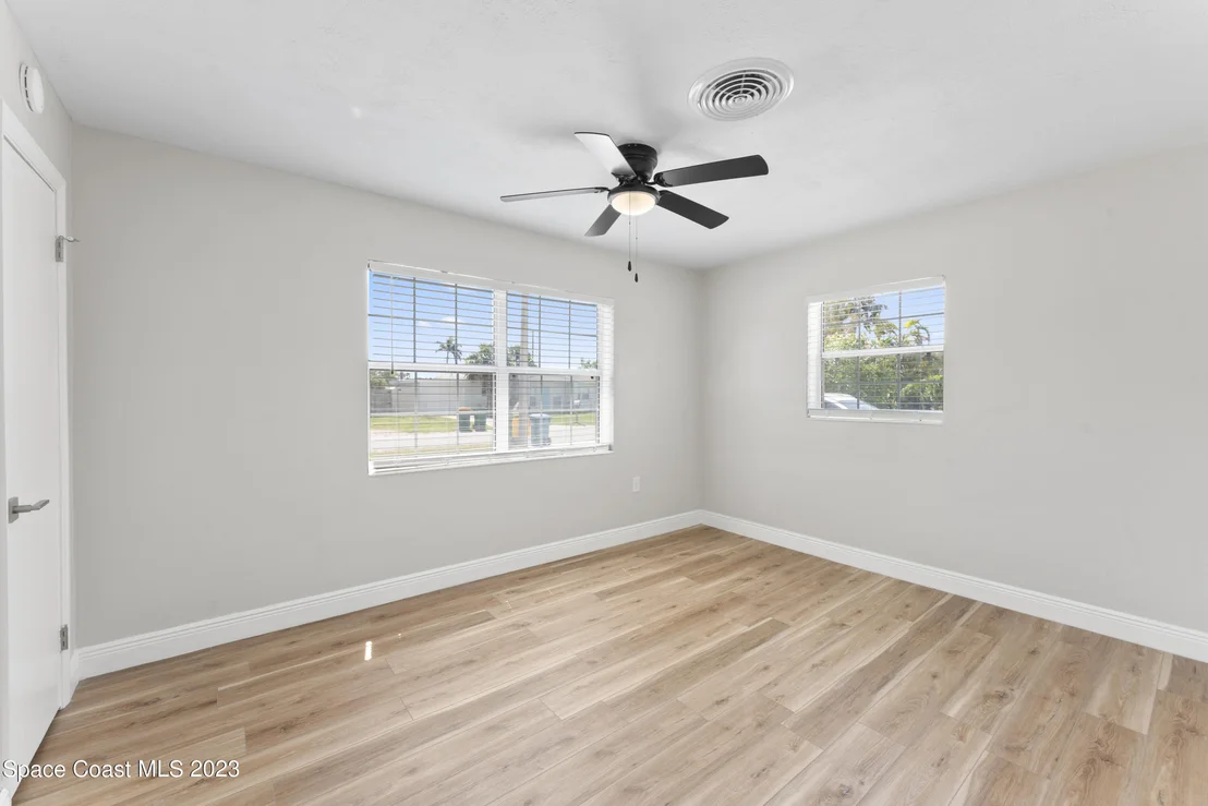 Photo of 135 Melaleuca Drive