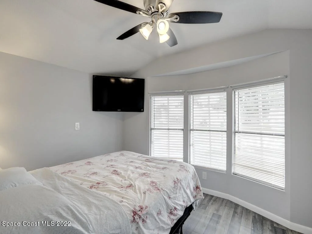 Photo of 7560 Blackhawk Road