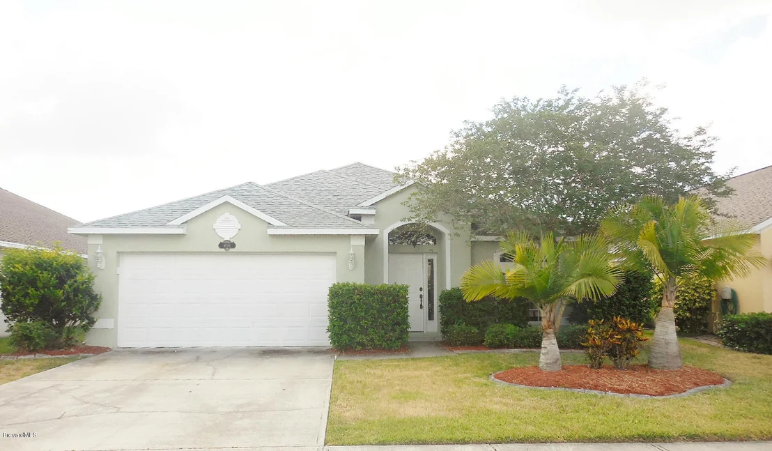 Photo of 1095 Sedgewood Circle