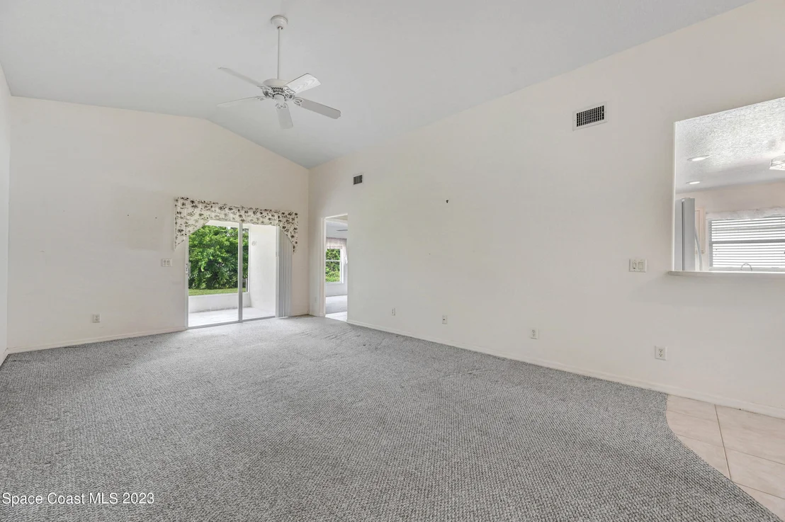 Photo of 974 Pine Creek Circle NE