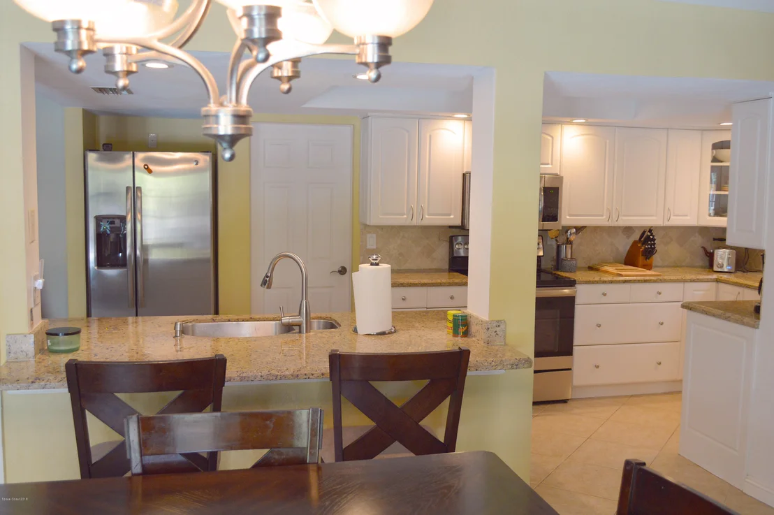 Photo of 663 Eugenia Road